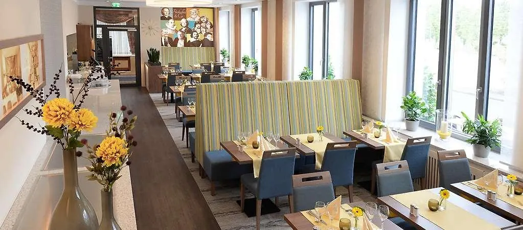 **** Hotel Ringhotel Loew'S Merkur Nuremberg Germany