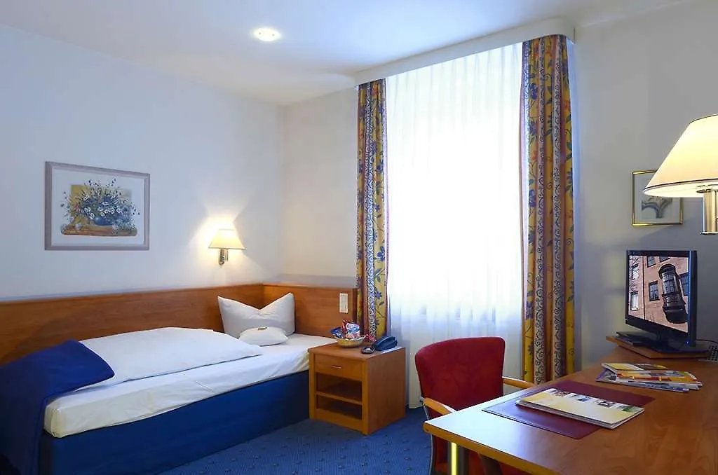 Ringhotel Loew'S Merkur Nuremberg